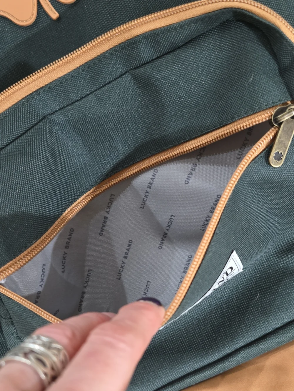 Lucky Brand classic lucky